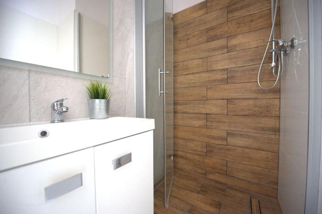 Andersena Modern B - 10 Min Cmkp - 5 Min Metro - 15 Min Center Apartment Warsaw Exterior photo